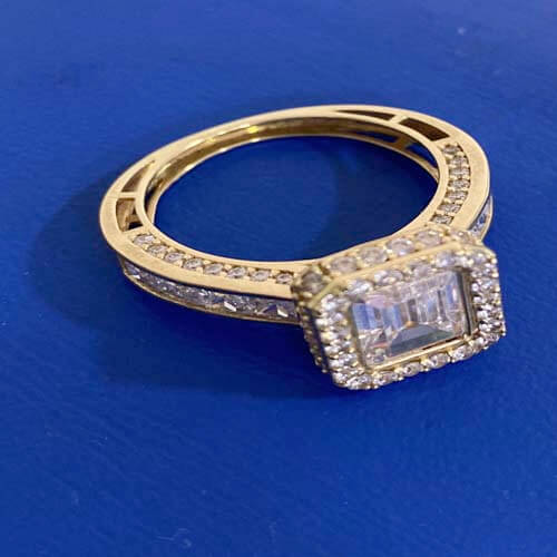 Gold Ring Italian Design, Yellow, 18 Karate 5.83 Grams, TD55