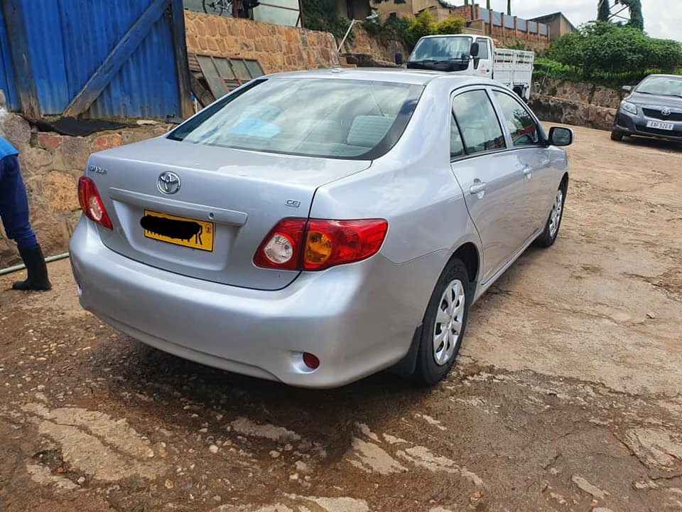 Toyota Corolla CE Yom:2009
