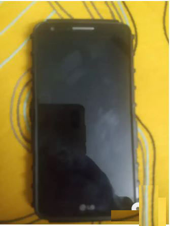 LG G2 smartphone