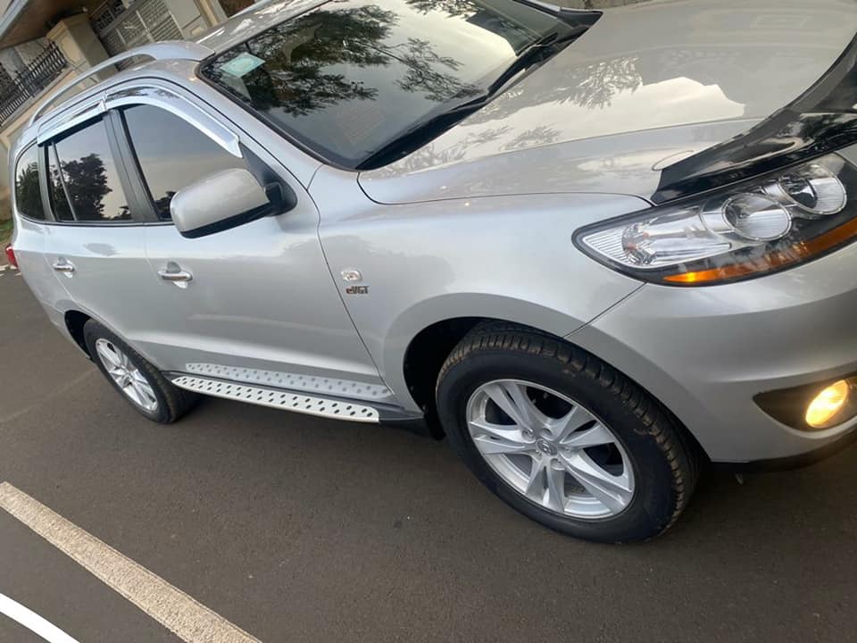 Hyundai Santa Fe SUv 2009 Igurishwa makeya cyane