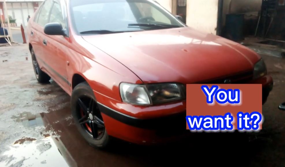 Imodoka Toyota Carina E igurishwa 