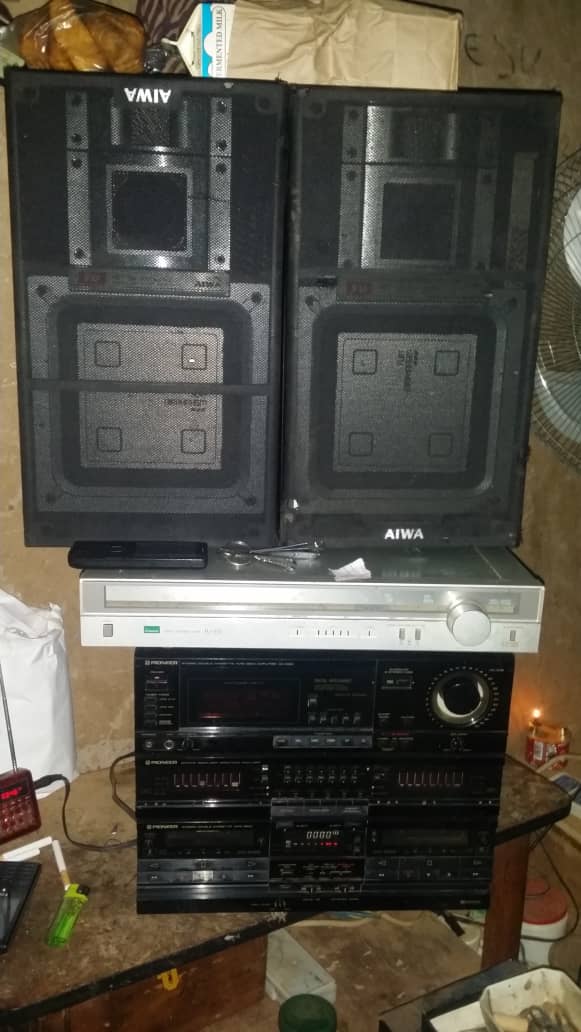 TAPE DECK