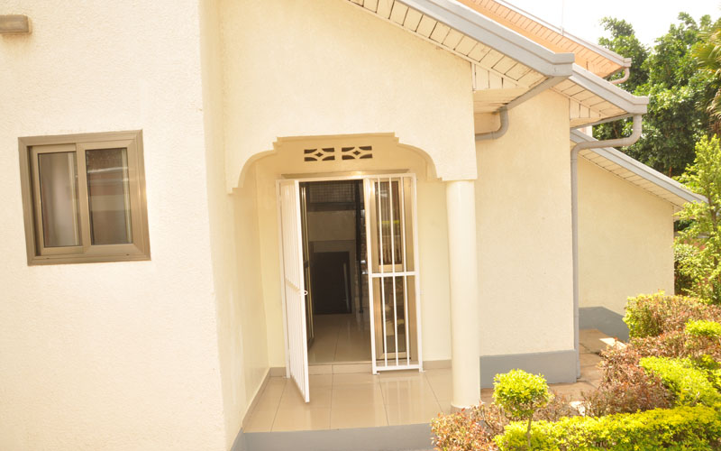 Unfurnished Renting House AT Kinyinya #1
