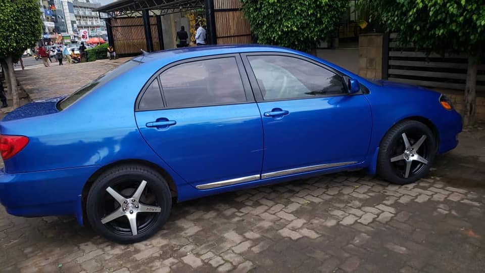 Toyota Corolla CE 2004 #1