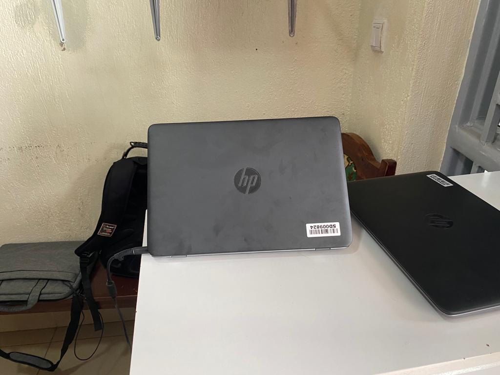 laptop igurishwa makeya cyane ni HP I5 HDD ni 500gb ram ni 4gb #2
