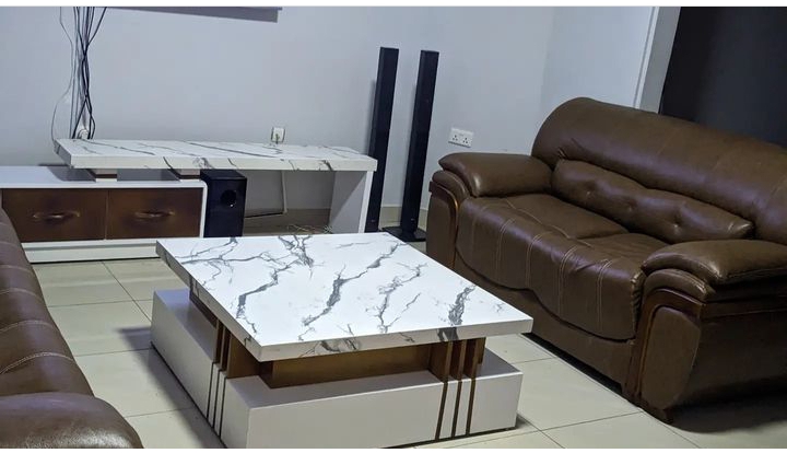 Intebe za sofa zigezweho zigurishwa kugiciro utaasanga ahandi