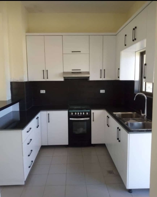 Kitchen Cabinet on a cheap price