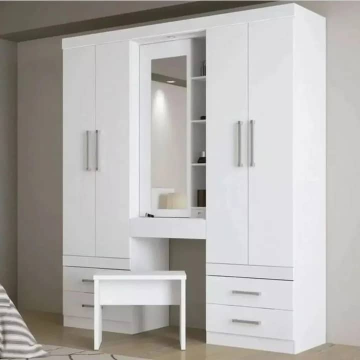 1.40cm Wardrobe designed with the best Solid wood on a nice price