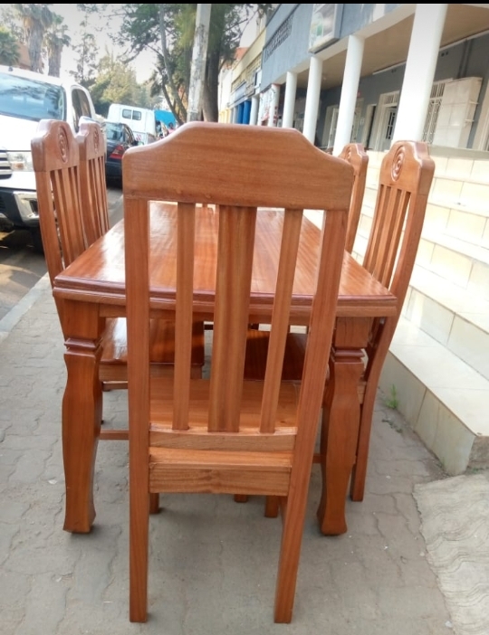Dining table on a very nice price