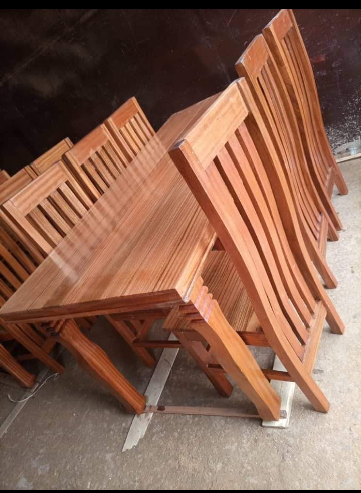 Dining table on a very nice price