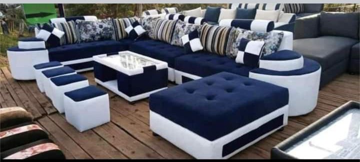 Elegant Couch both stylish and comfortable Sofa with Sophisticated and highly customizable on a cheap price