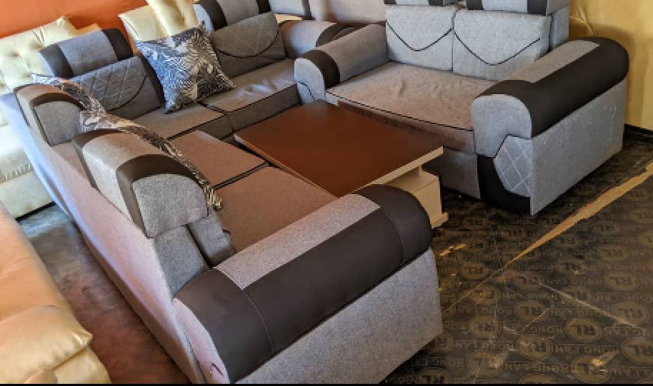 Elegant Couch both stylish and comfortable Sofa with Sophisticated and highly customizable on a cheap price