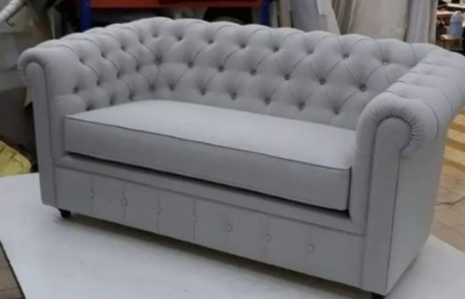 Elegant Couch both stylish and comfortable Sofa with Sophisticated and highly customizable on a cheap price