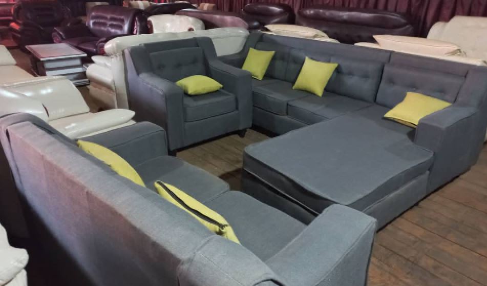 Elegant Couch both stylish and comfortable Sofa with Sophisticated and highly customizable on a cheap price