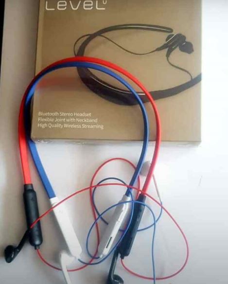 Bluetooth Wireless In-Ear Headphones With Microphone level u