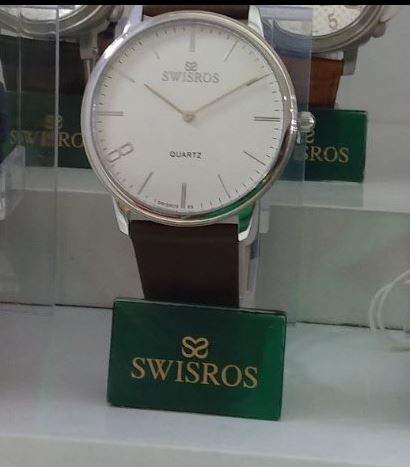 Quartz White Round Watch